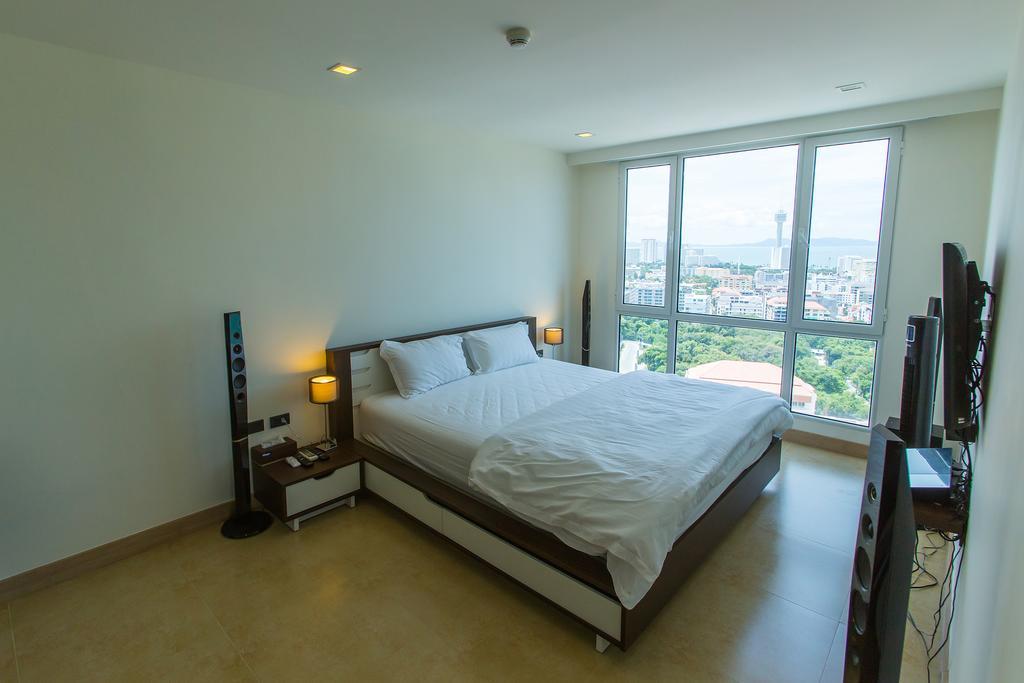 The Cliff Residence Condo Pattaya Habitación foto